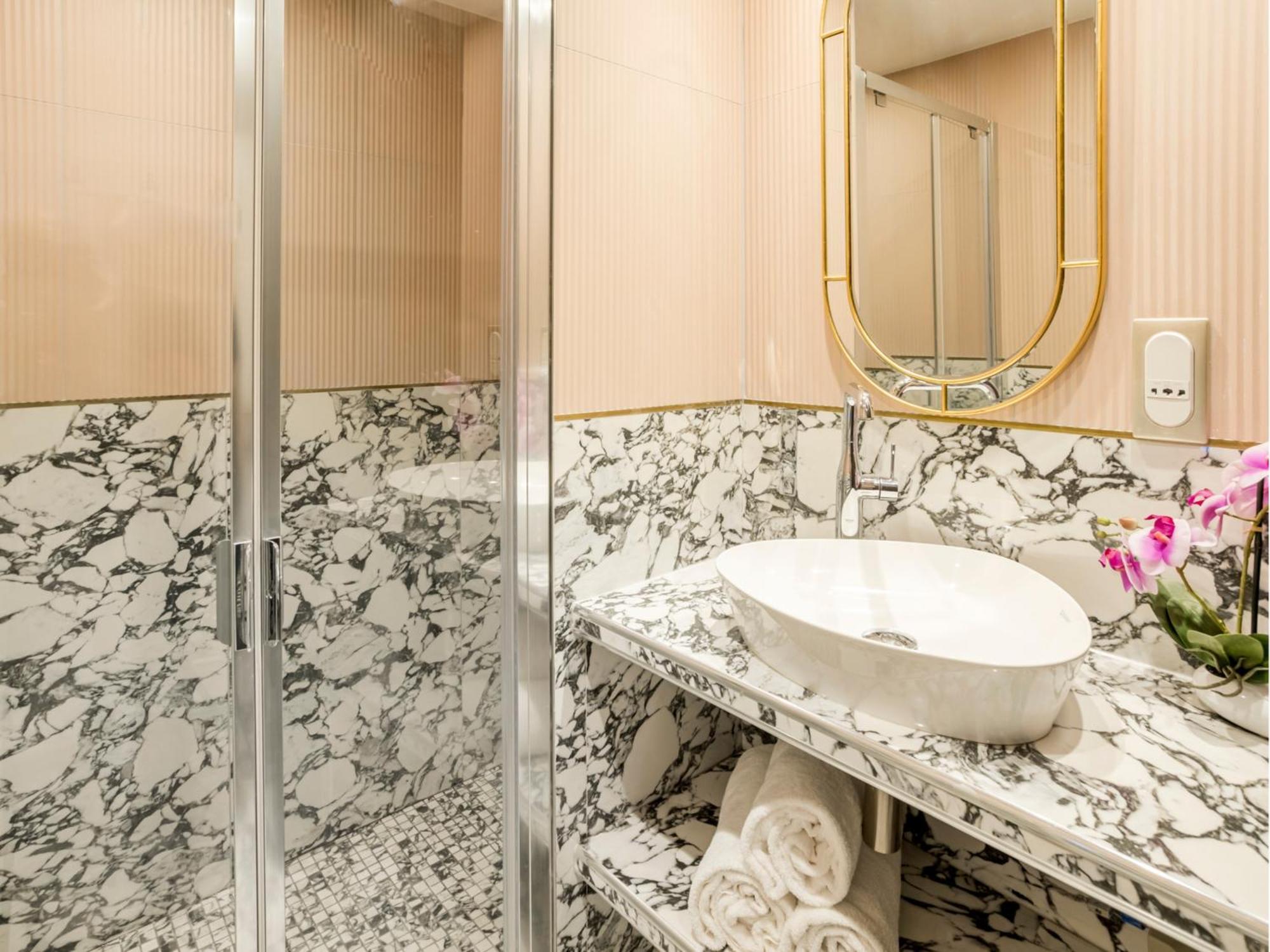 Merveil - Luxury - Opera - Rougemont I
